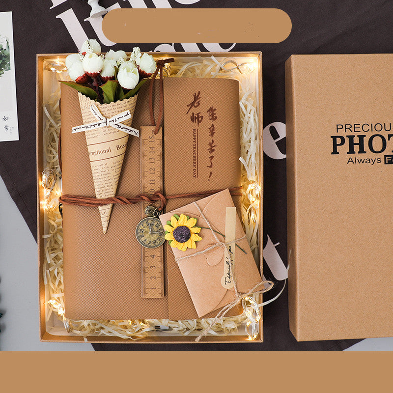 Kraft Paper Lovers Photo