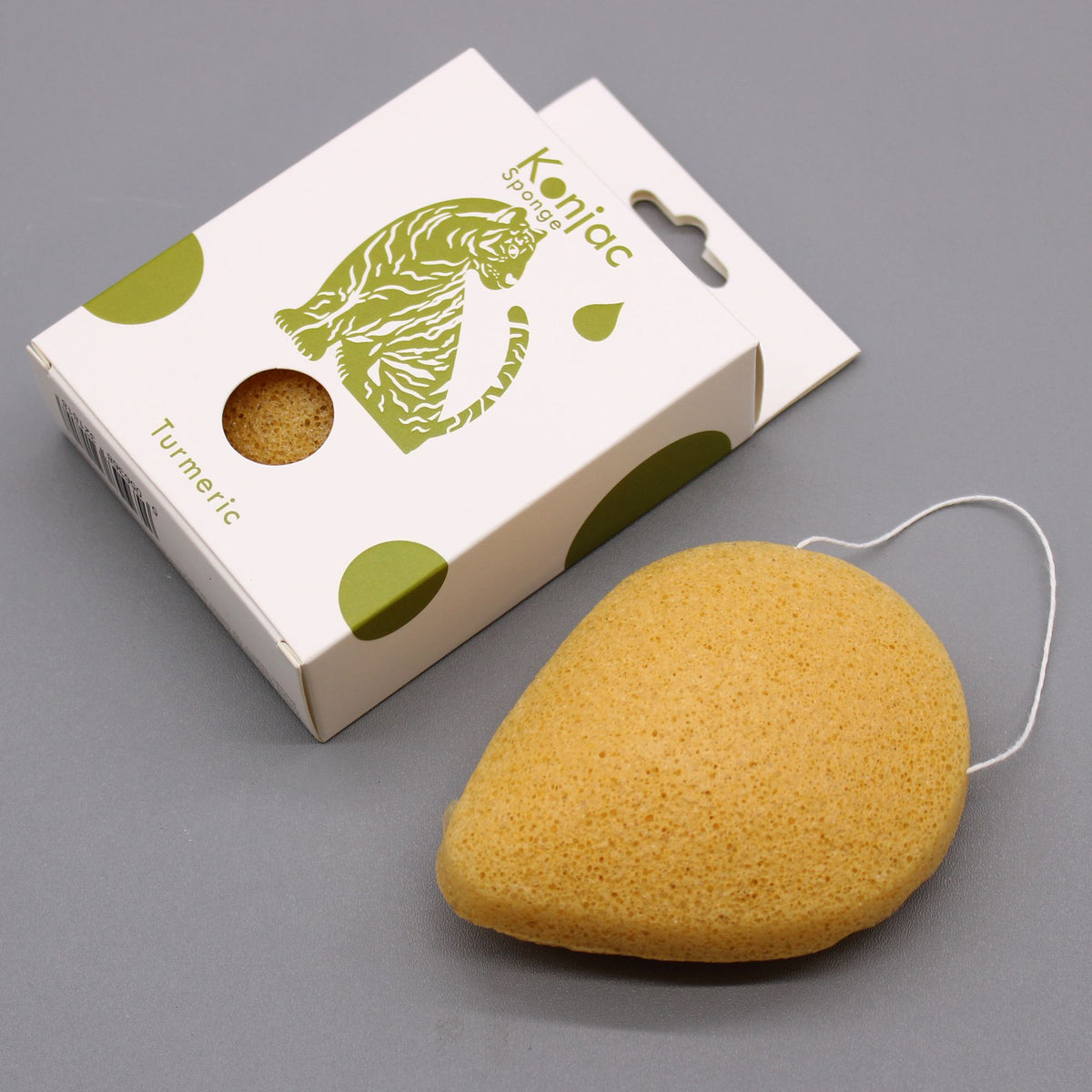 Turmeric Teardrop Konjac Facial Cleansing Sponge